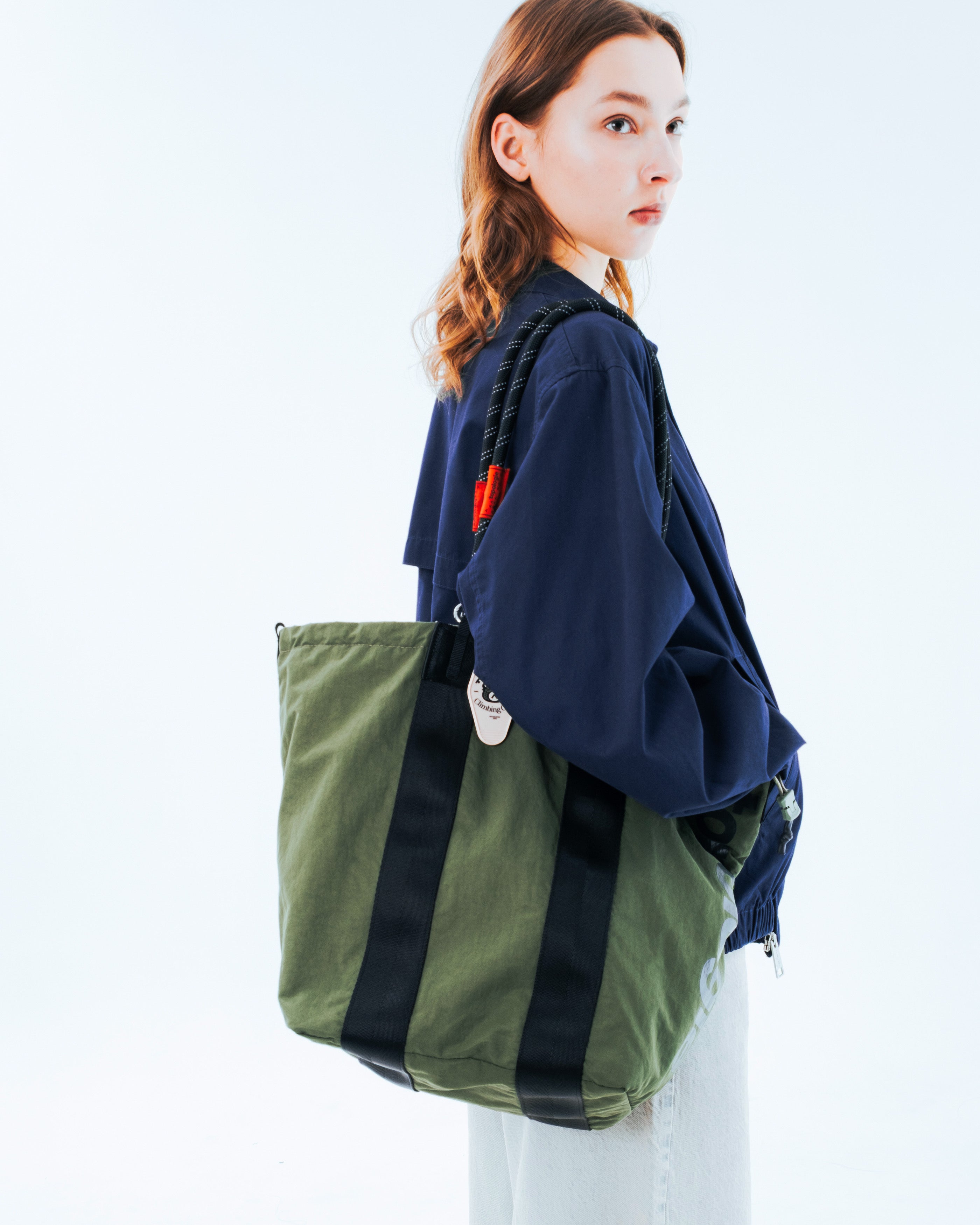 Summit Tote Medium（サミットトート ミディアム）