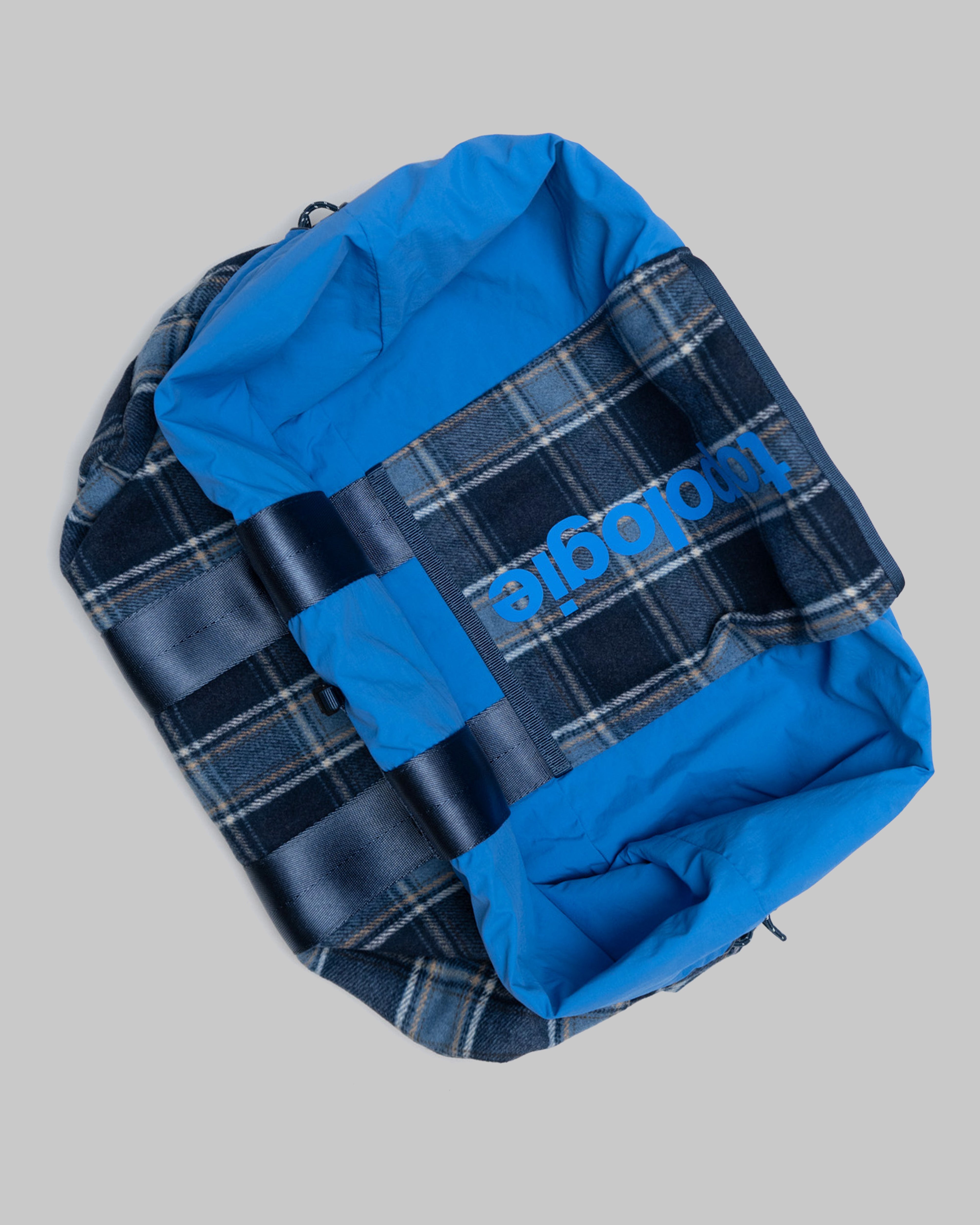 Summit Tote Wide Medium（サミット トート ワイド ミディアム）