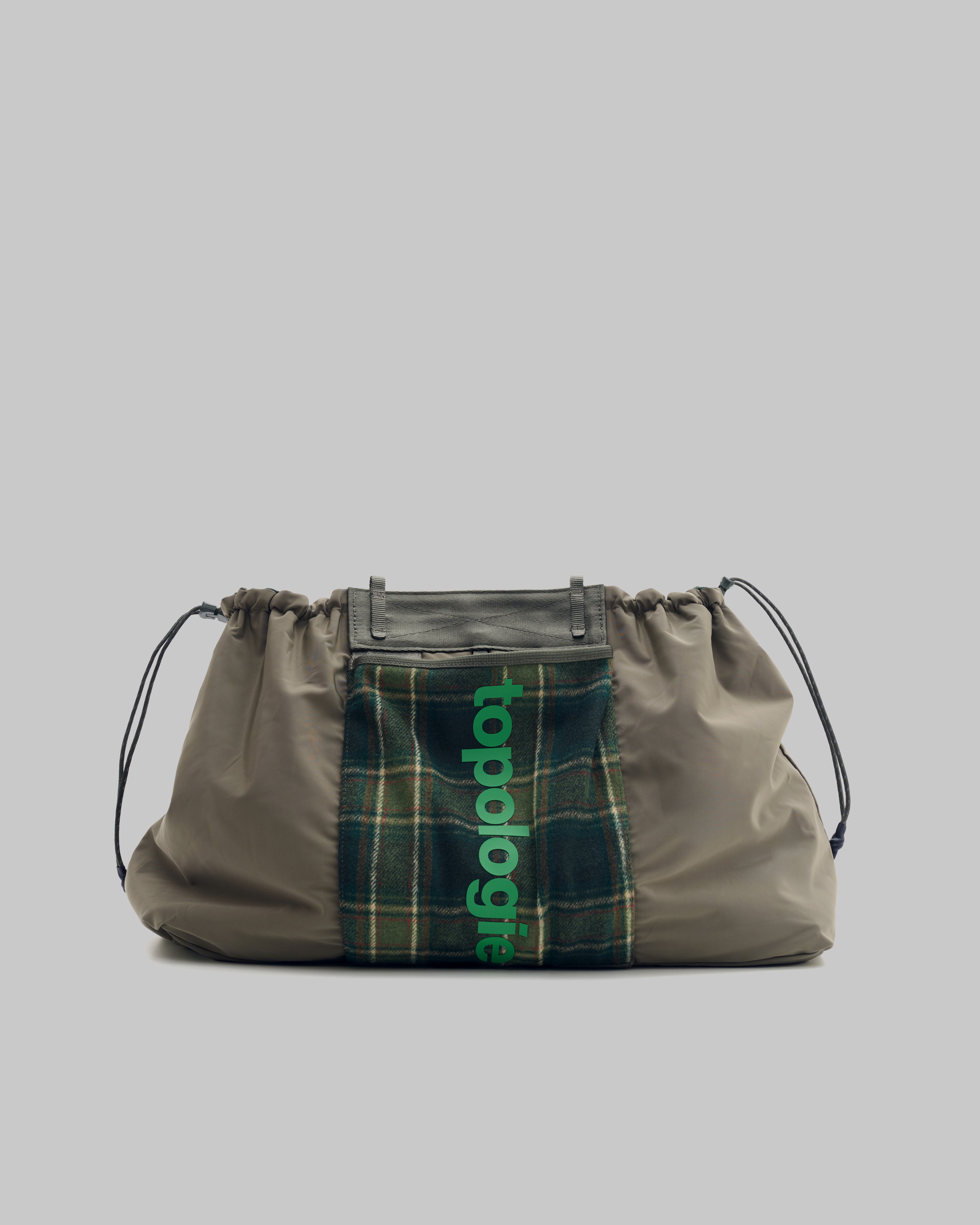 Summit Tote Wide Medium（サミット トート ワイド ミディアム）