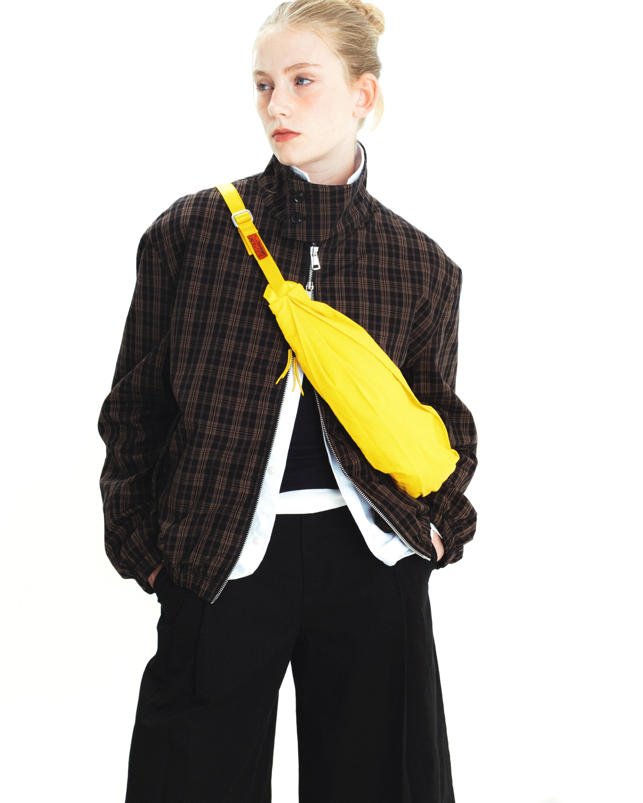 Crepe Pocket Sling（クレープ ポケット スリング）