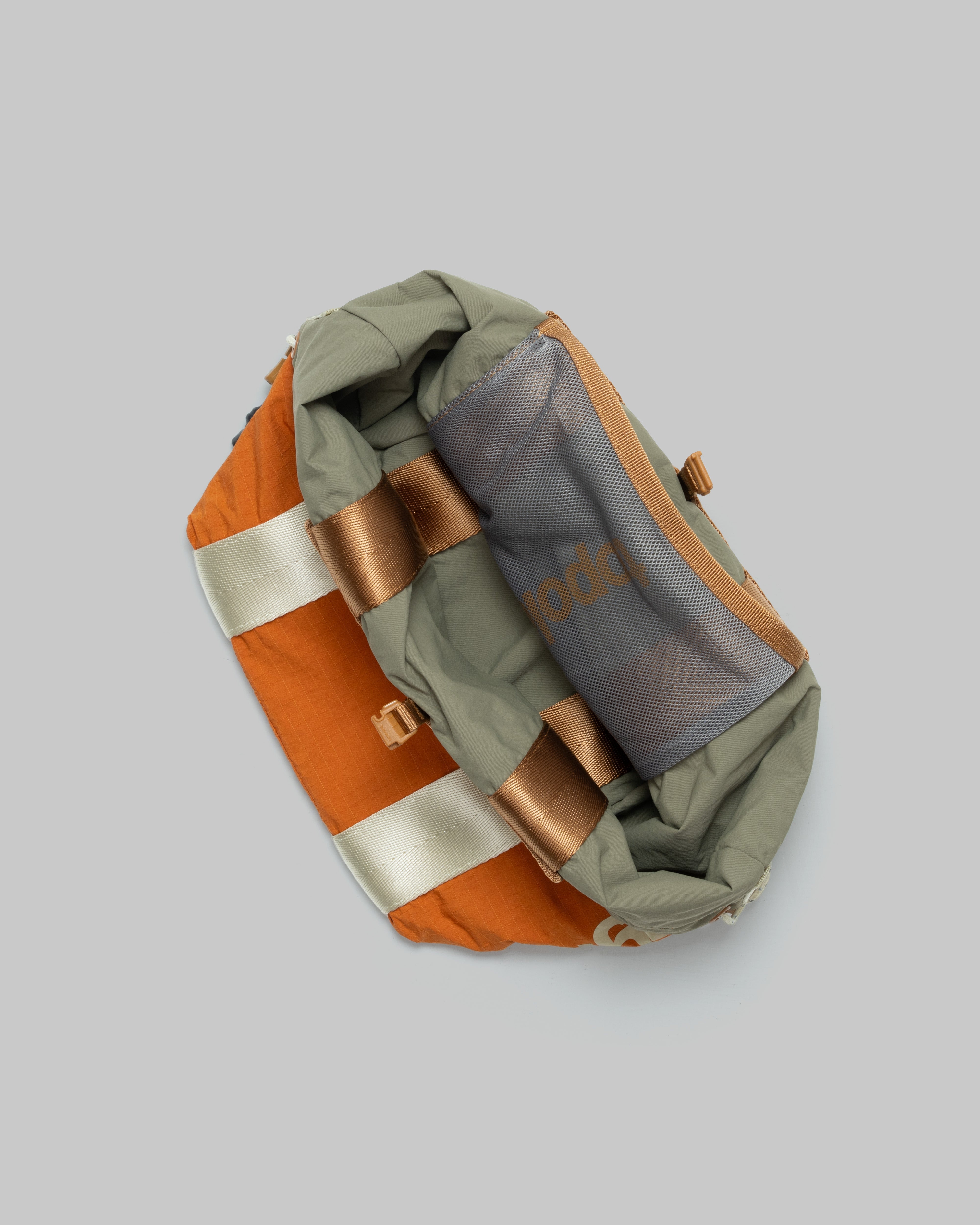 Summit Tote Small（サミット トート スモール）