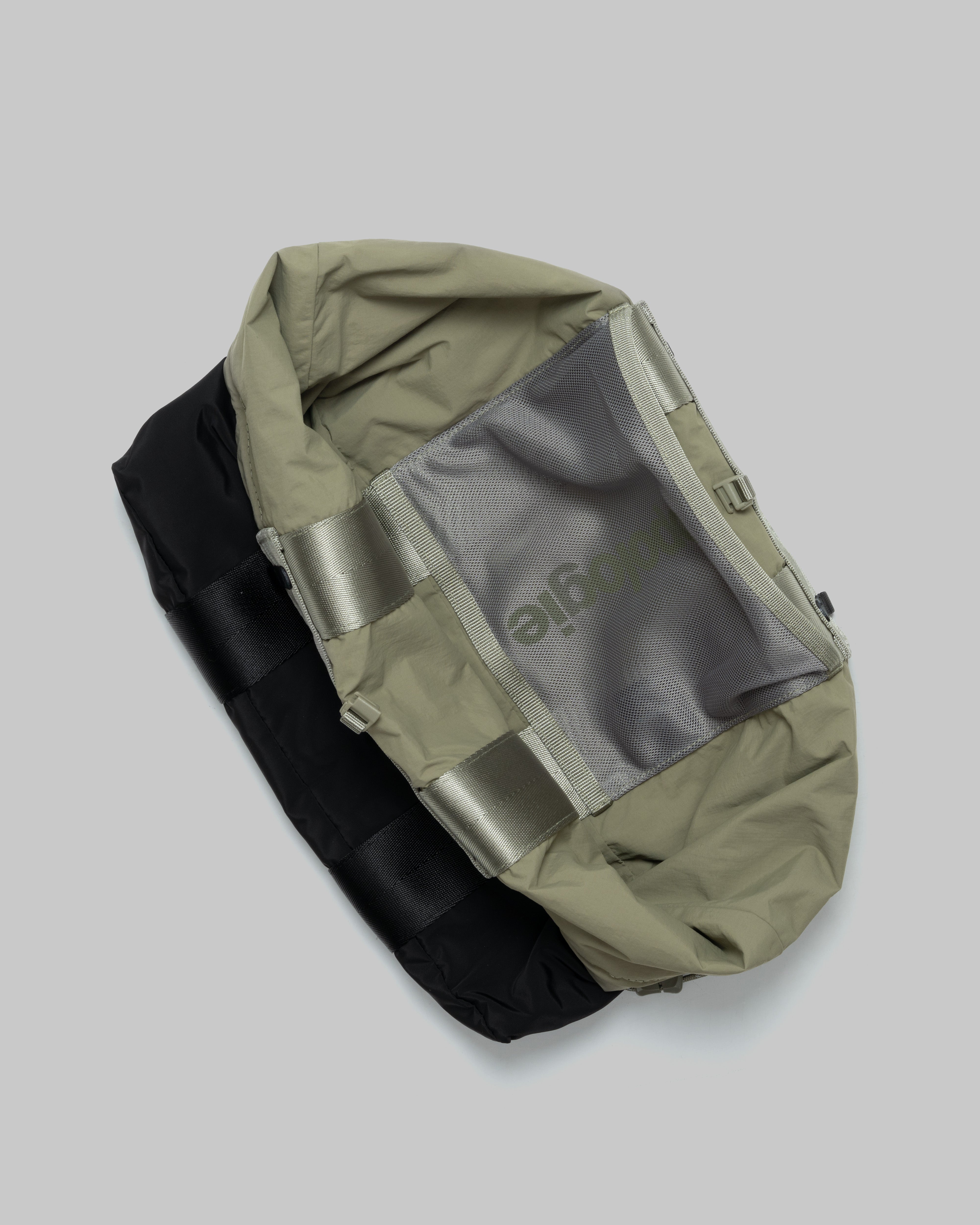 Summit Tote Wide Small（サミット トート ワイド スモール）