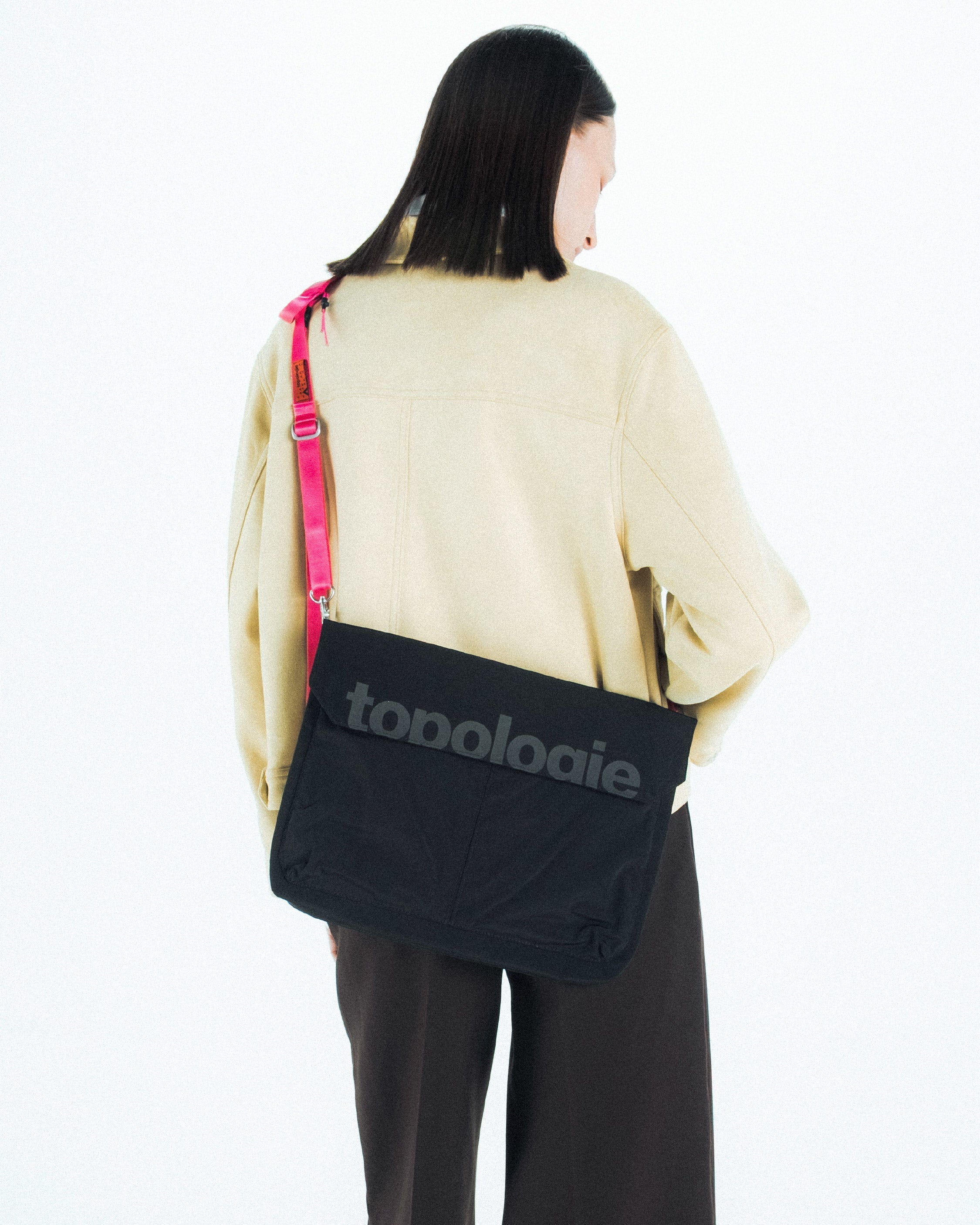 Utility Musette Messenger（ユーティリティ ミュゼット メッセンジャー）
