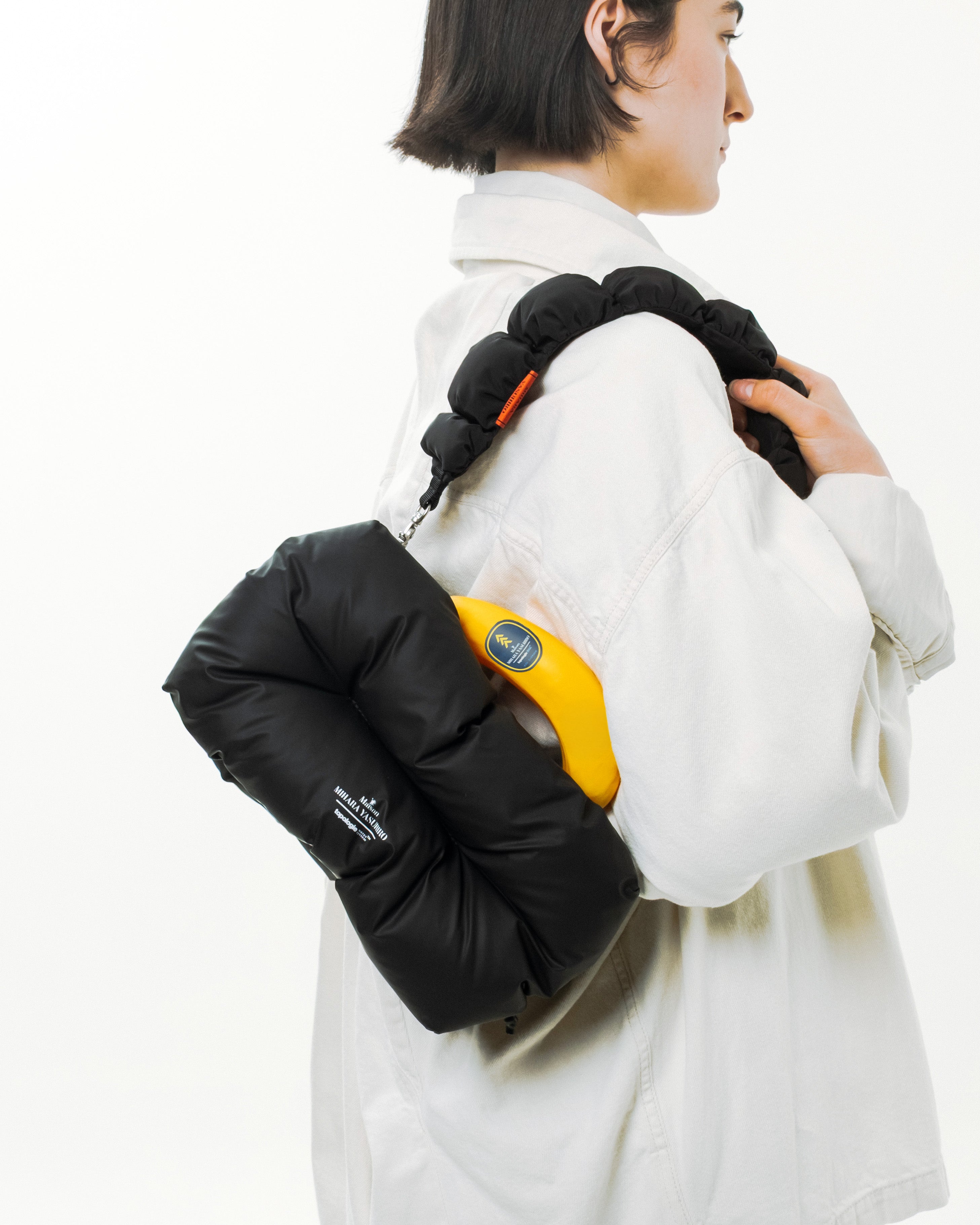 Topologie x Maison MIHARA YASUHIRO Banana Bottle Sacoche Medium