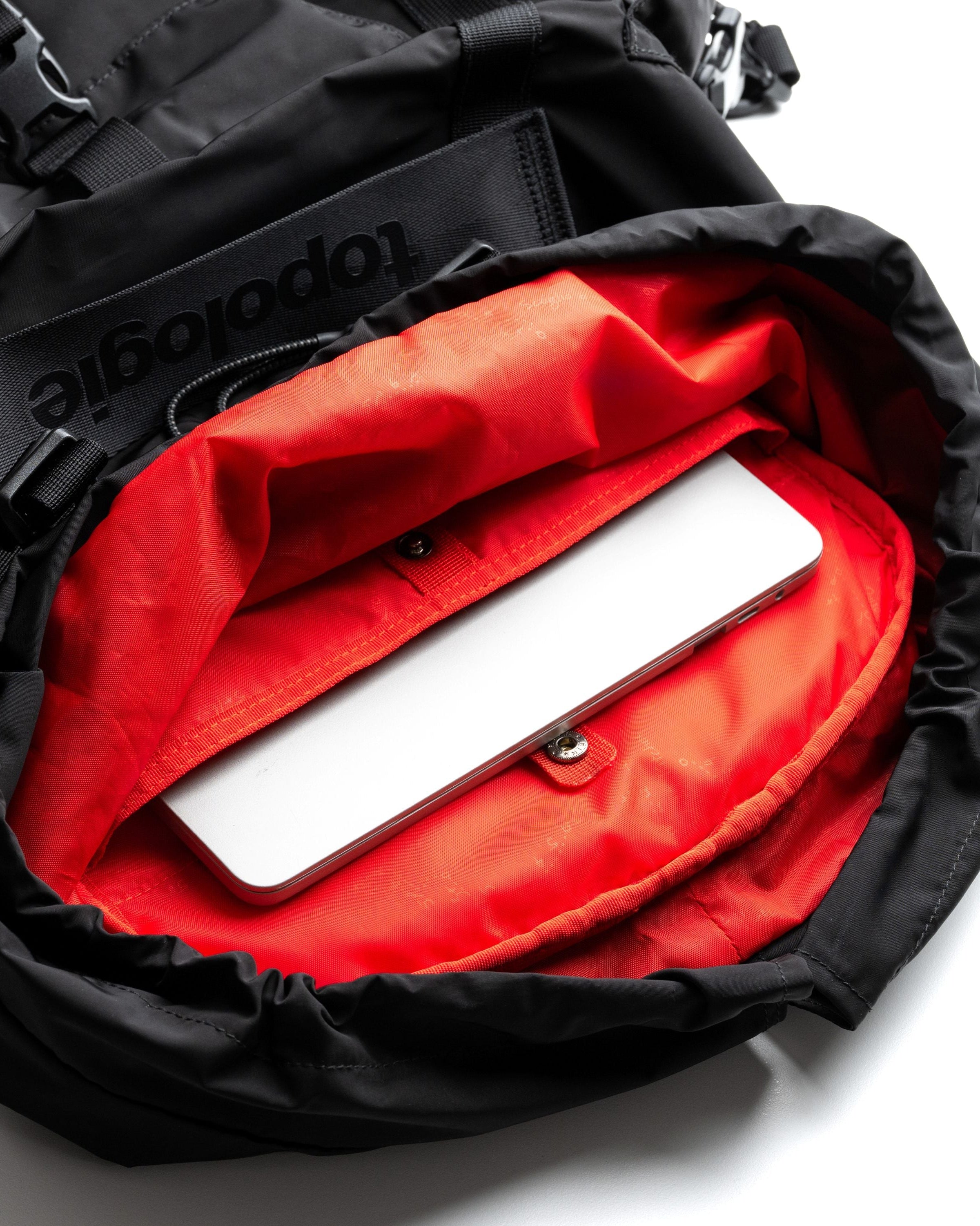 Parachute Backpack（パラシュート バックパック）